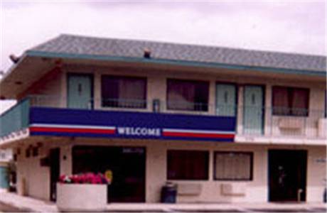 Motel 6 Florissant Missouri