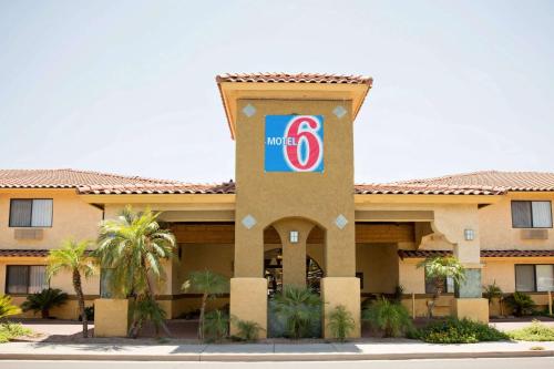 Motel 6 Scottsdale West