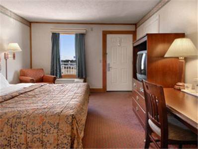 New Bedford Inn and Suites