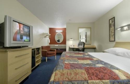 Red Roof Inn Columbus - Grove City