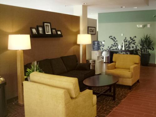 Sleep Inn & Suites East Syracuse