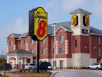 Super 8 Austin Airport South