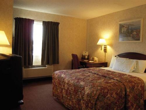 Travelodge Inn & Suites Albany Airport