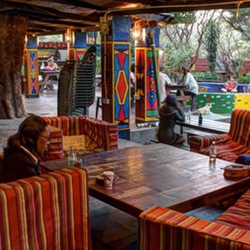 Shoestrings Backpackers Lodge Vic Falls