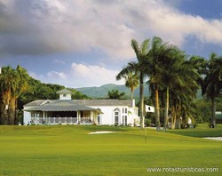 Half Moon Golf Club